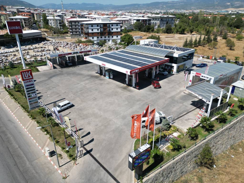 Batınak Petrol Lukoil Kemalpaşa Petrol İstasyonu